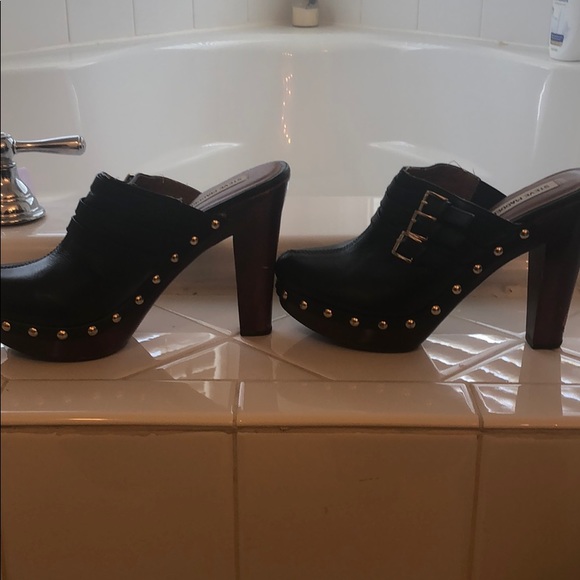 Steve Madden Clogs - Picture 2 of 3